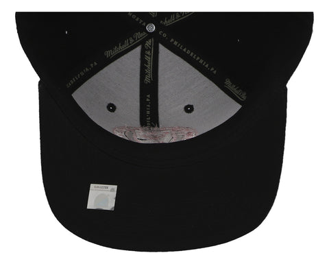 Gorra Mitchell & Ness Mls New Pink Crest Snk Inter Miami Neg