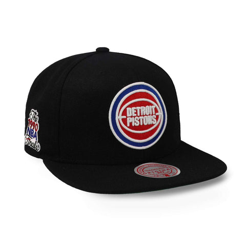 Gorra Mitchell & Ness Nba Top Spot Snapback Pistons Negro Un