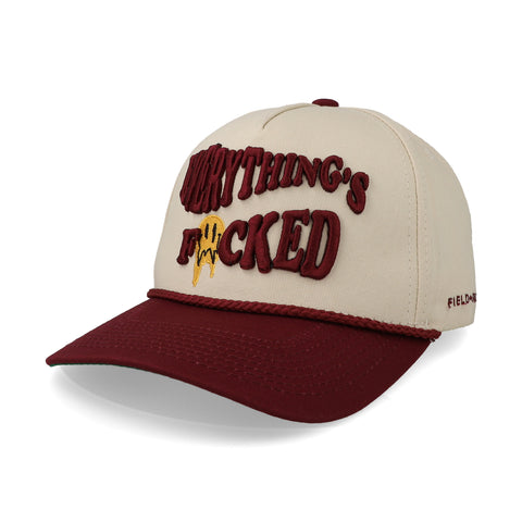 Gorra Field Grade Everythings Fucked Arena/Guinda Unitalla