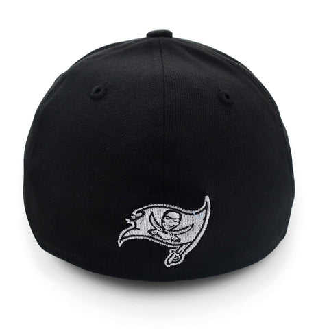 Gorra New Era 39 Thirty NFL Buccaneers Sideline 22 Negro Cerrada
