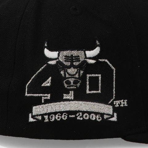 Gorra Mitchell & Ness NBA Bulls Watch Me Shine Unitalla