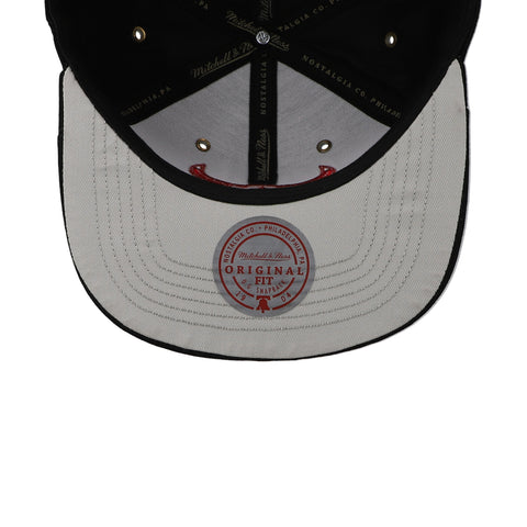 Gorra Mitchell & Ness NBA Bulls Day 4