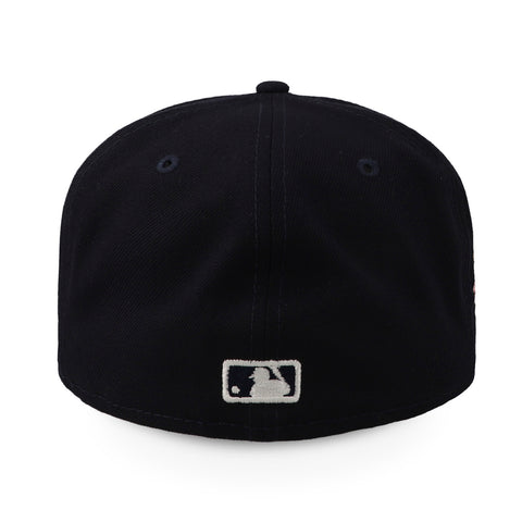Gorra New Era 59Fifty MLB Braves Botanical Negro Cerrada
