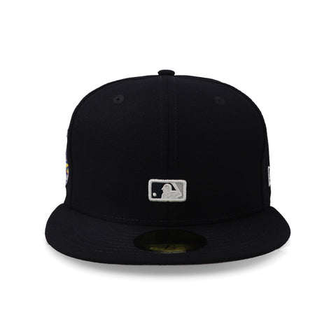 Gorra New Era 59Fifty MLB Yankees Reverse Logo Cerrada