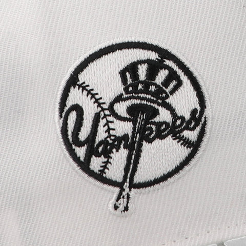 Gorra ‘47 MLB Sure Shot NY Yankees Snapback Blanco/Negro