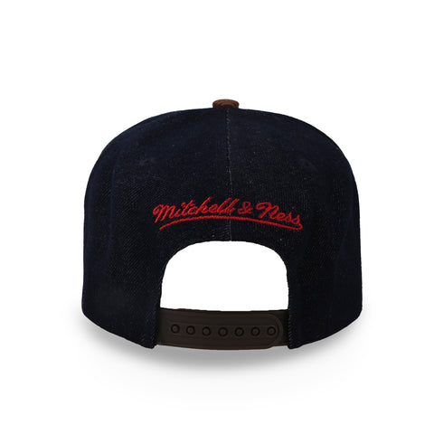 Gorra Mitchell & Ness NBA Bulls Distressed