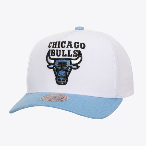 Gorra Mitchell & Ness NBA Bulls Sky High Unitalla