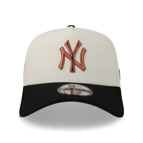 Gorra New Era 9Forty A-Frame MLB Yankees Chrome Negra