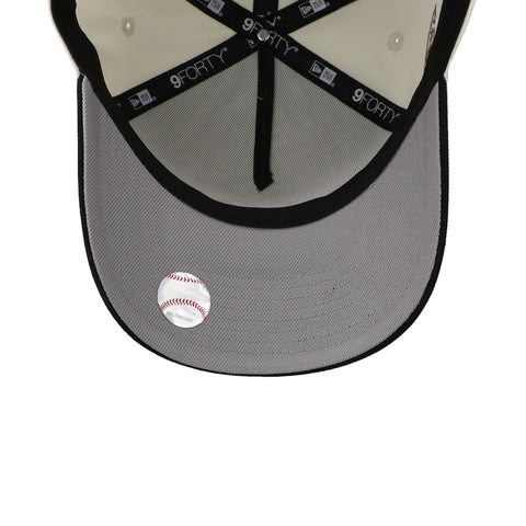 Gorra New Era 9Forty A-Frame MLB Yankees Chrome Negra