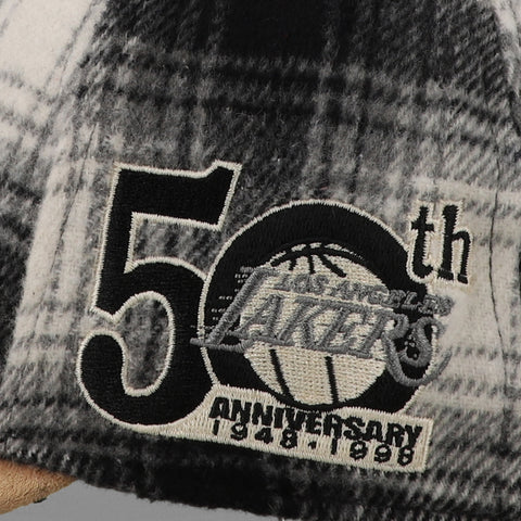 Gorra Mitchell & Ness NBA Lakers Plaid Out Pro Snapback