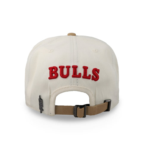 Gorra Pro Standard NBA Bulls Signature Beige Unitalla