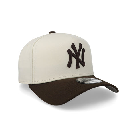 Gorra New Era 9Forty MLB Yankees Crema Nogal Unitalla