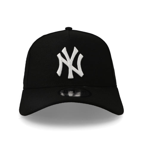 Gorra New Era 9Forty MLB Yankees Negra/Blanca Ajustable