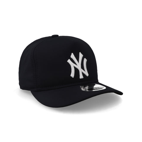 Gorra New Era 9Forty MLB Yankees QS Apex Beige
