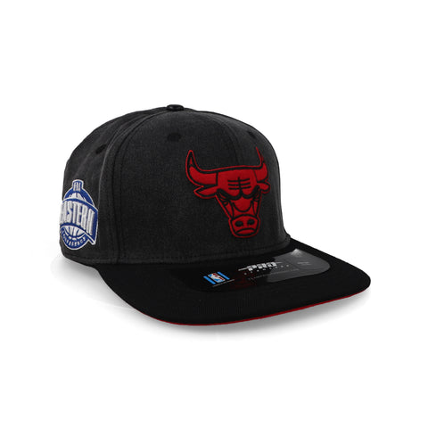 Gorra Pro Standard NBA Bulls Blanco Negro Unitalla