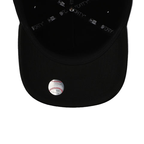 Gorra New Era 9Forty A-Frame MLB Dodgers Metal Badge Negra