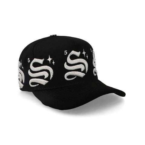 Gorra 5.7 Full Emblema Negro