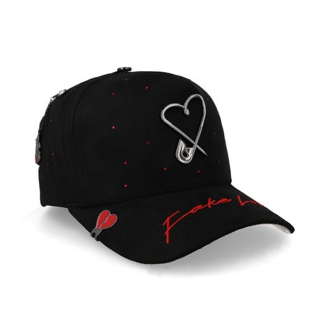 Gorra 5.7 Pin Heart Negra Unitalla