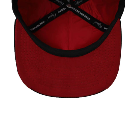 Gorra 5.7 Skull Fire Broken Heart Premium SNK Negro