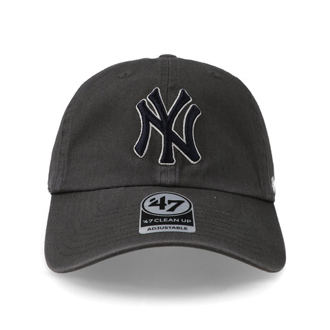 Gorra '47 MLB Yankees Clean Up Carbón Unitalla