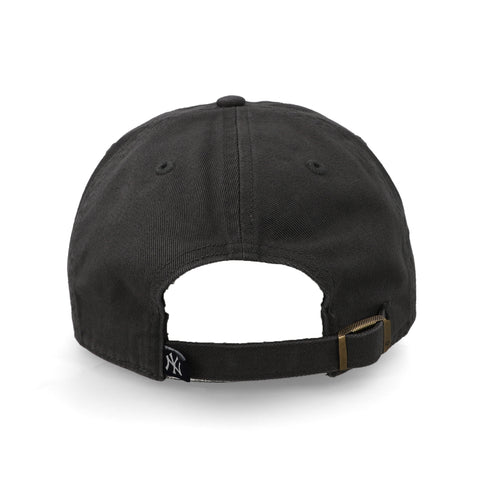 Gorra '47 MLB Yankees Clean Up Carbón Unitalla