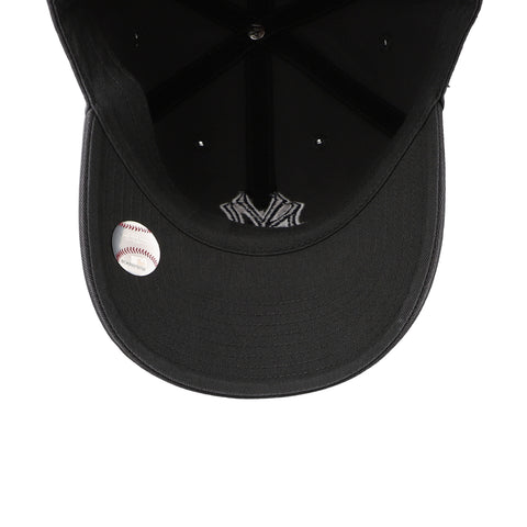 Gorra '47 MLB Yankees Clean Up Carbón Unitalla