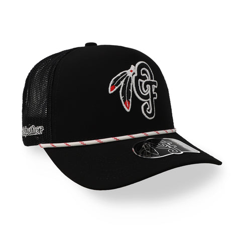 Gorra Oak Feather Logo Negra Trucker Unitalla
