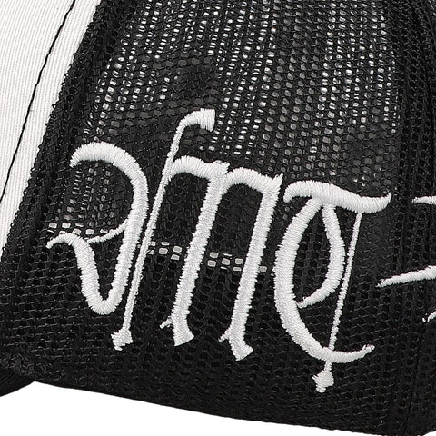 Gorra Baez x Myke Towers Negra Unitalla