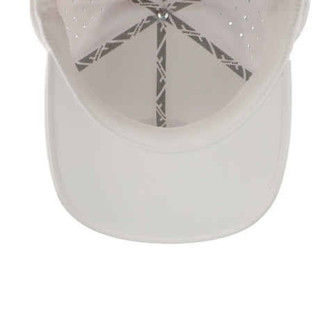 Gorra Black Clover Seamless Luck 9 Blanco