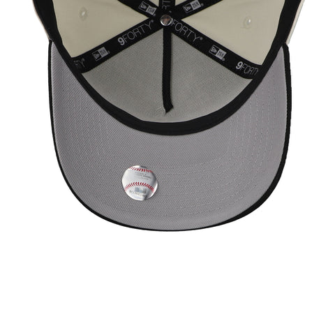 Gorra New Era 9Forty MLB Yankees Blanco Crema Café Unitalla