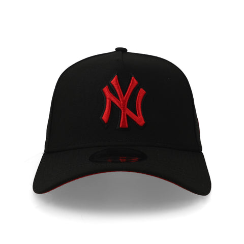 Gorra New Era 9Forty MLB Yankees Negro Escarlata Unitalla