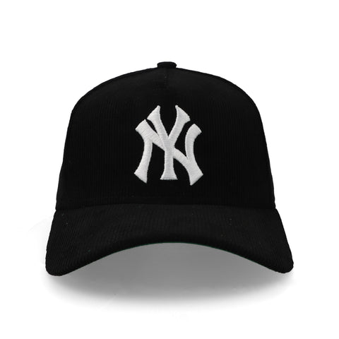 Gorra New Era 9Forty MLB Yankees Negro Rojo Cardenal