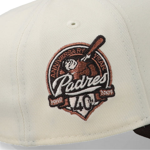 Gorra New Era 9Forty MLB Padres Crema Café Unitalla