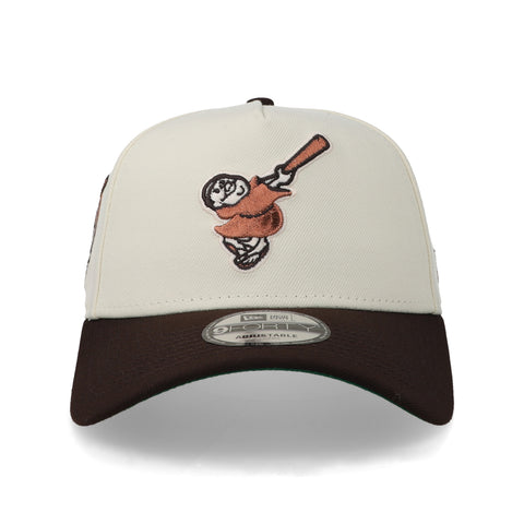 Gorra New Era 9Forty MLB Padres Crema Café Unitalla
