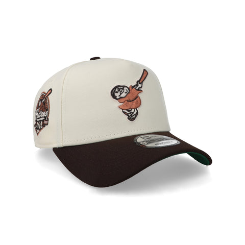 Gorra New Era 9Forty MLB Padres Crema Café Unitalla