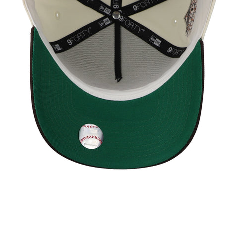 Gorra New Era 9Forty MLB Padres Crema Café Unitalla