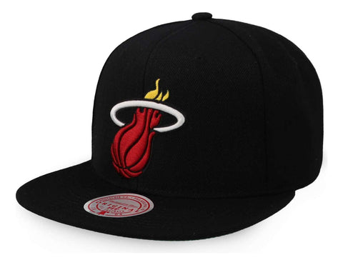 Gorra Mitchell & Ness NBA Heat Top Spot Negro Unitalla
