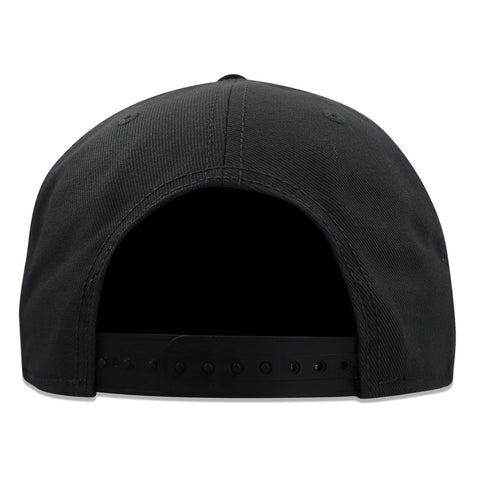Gorra Cayler & Sons Dynasty Plated Negro Unitalla